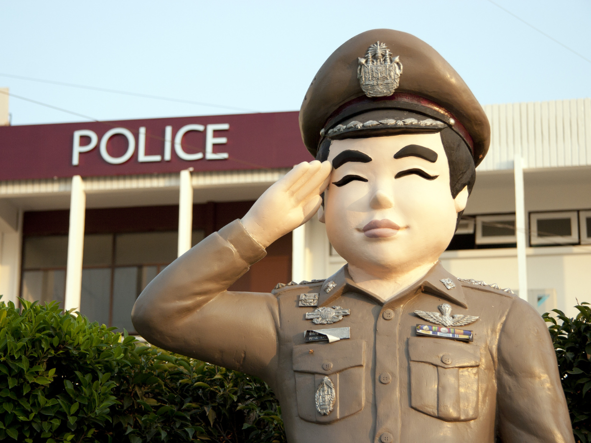 Drogenrazzia am Flughafen: 2,97 Crore Rs Hydroponik-Ganja sichergestellt!