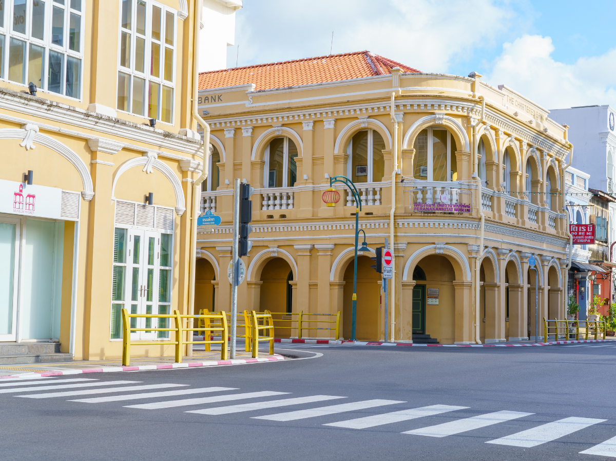 Phuket im Aufbruch: Strategien für eine blühende Zukunft!
