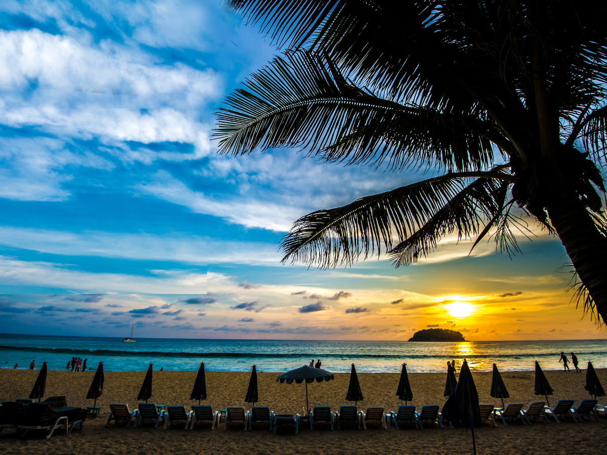 Jungceylon Summer Vespa Party in Patong: Ein Fest für Vespa-Liebhaber